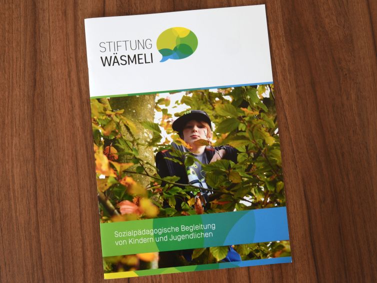 Imagebroschüre, Stiftung Wäsmeli, Luzern, die Fachmänner der Wallimann Druck und Verlag AG beraten Sie gerne
