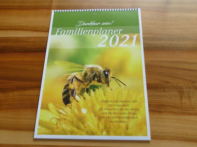 Jahreskalender, Titelseite, Bienenbild, Spiralbindung